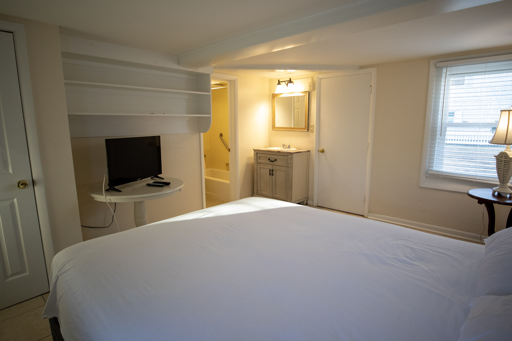Studio apartment with queen size bed at the Majestic Hotel in Ocean City, Maryland